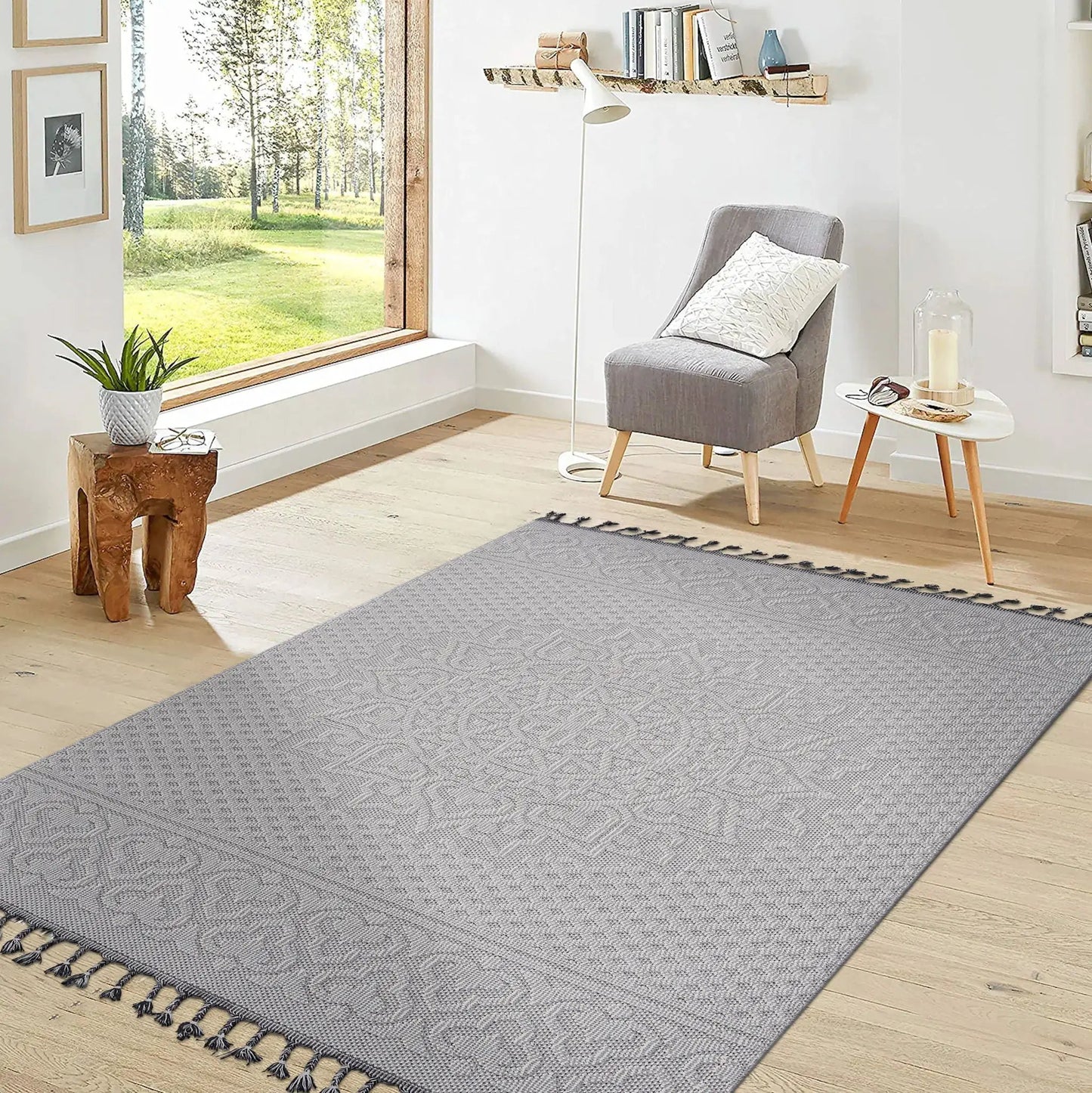 Guros Medallion indoor/outdoor rug by Unique Piece Furniture, gray woven rug with fringe on Tampa Home & Garden Store