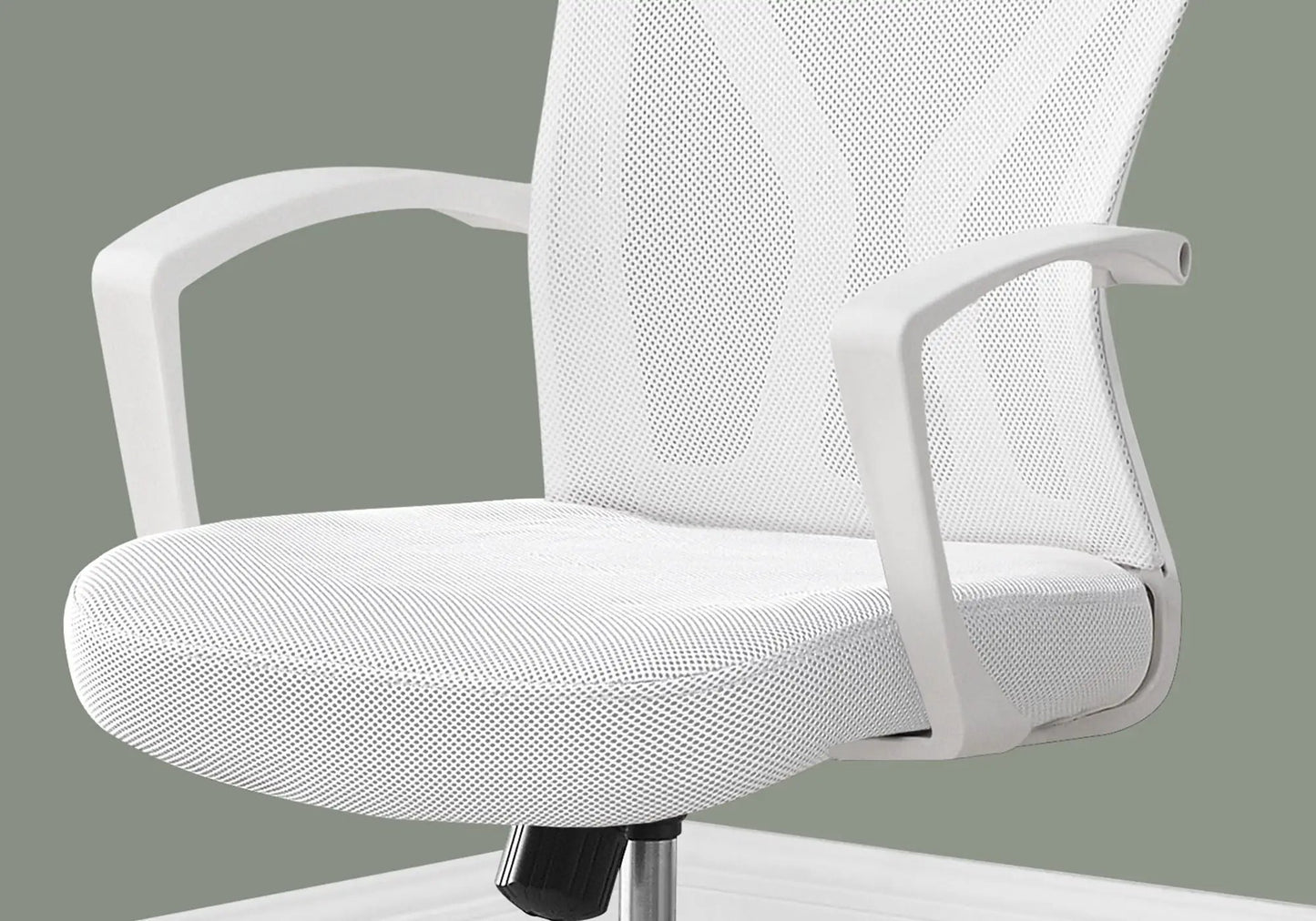 Office Chair With Adjustable Height and Swivel