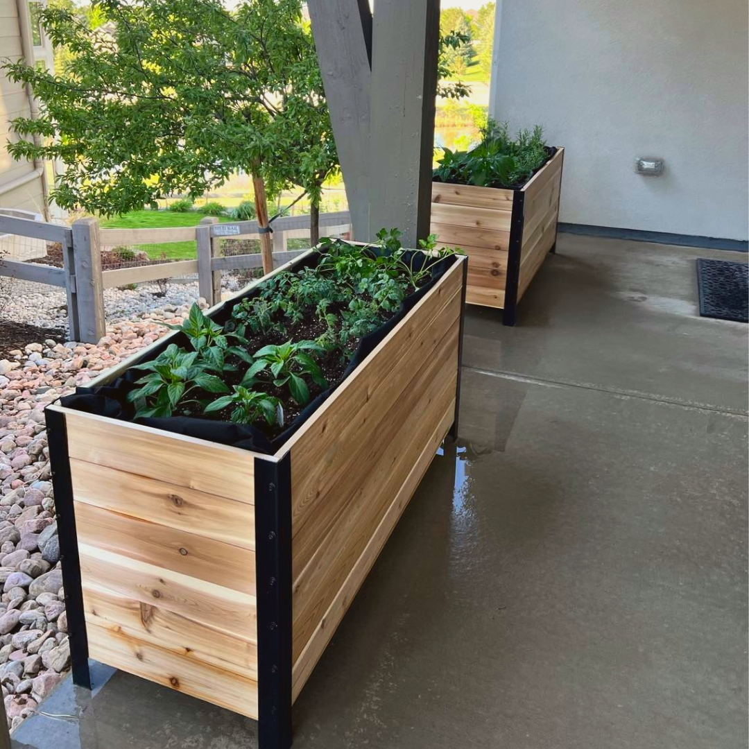 Red Cedar Planter Box 18"x48" | 24" Tall
