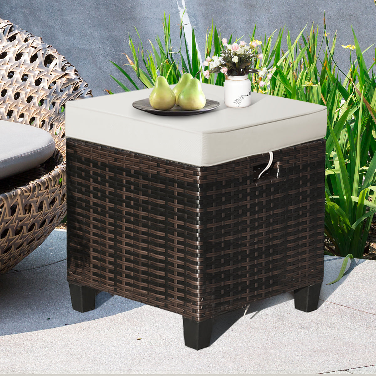 Juego de otomana de ratán para patio de 2 piezas con cojines extraíbles - Beige