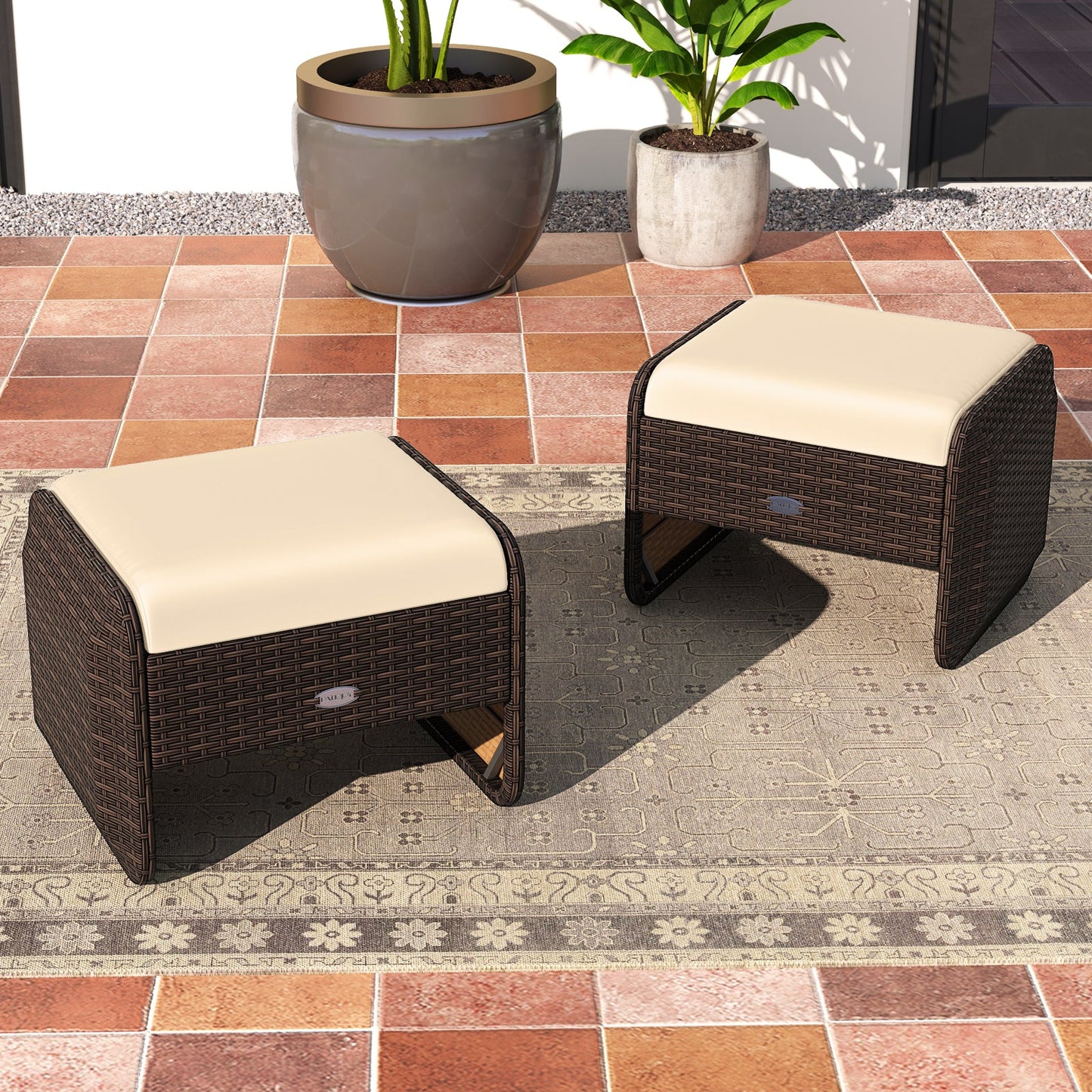 2 pufs de mimbre PE para patio exterior con cojines extraíbles - Marrón