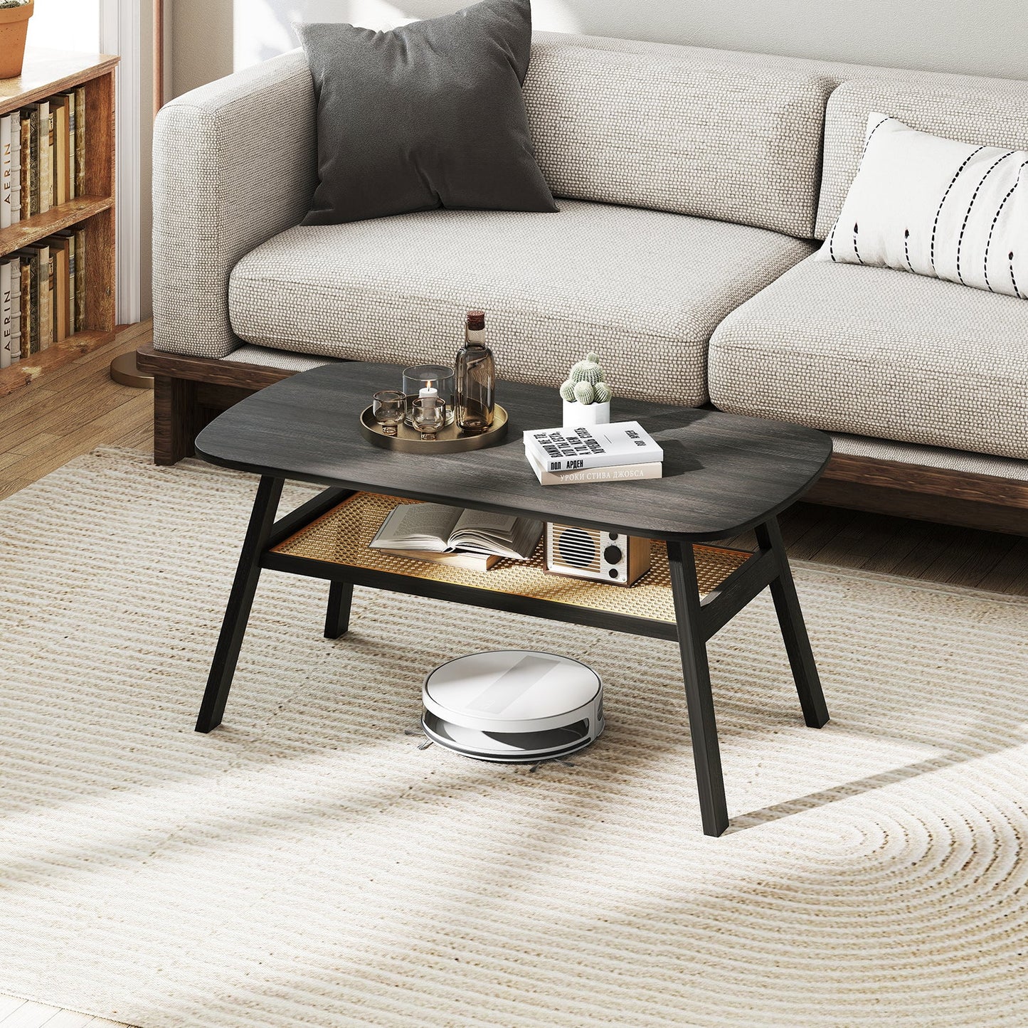 Mesa de centro rectangular de 2 niveles con estante de almacenamiento de ratán y patas de madera de caucho - Gris oscuro