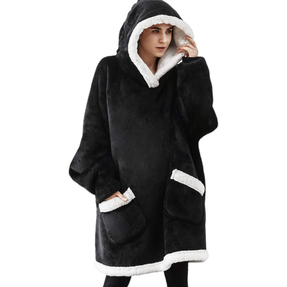 Stevvex oversized hoodie blanket with sleeves in black fleece with white faux fur trim pockets on Tampa Home & Garden Store