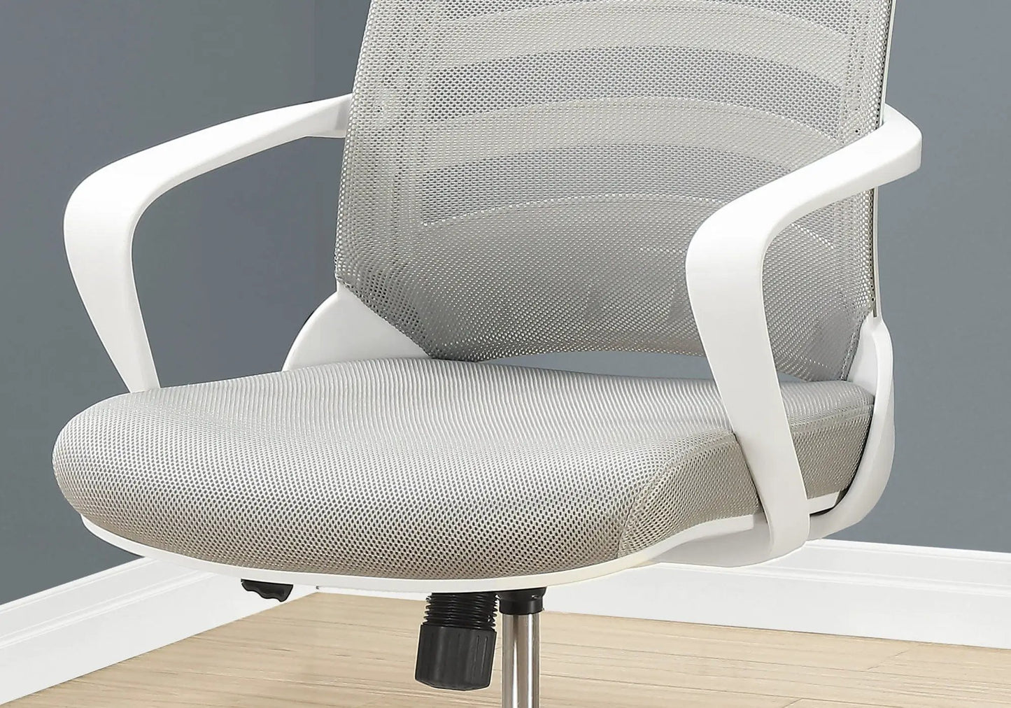 Office Chair Adjustable Height and Swivel