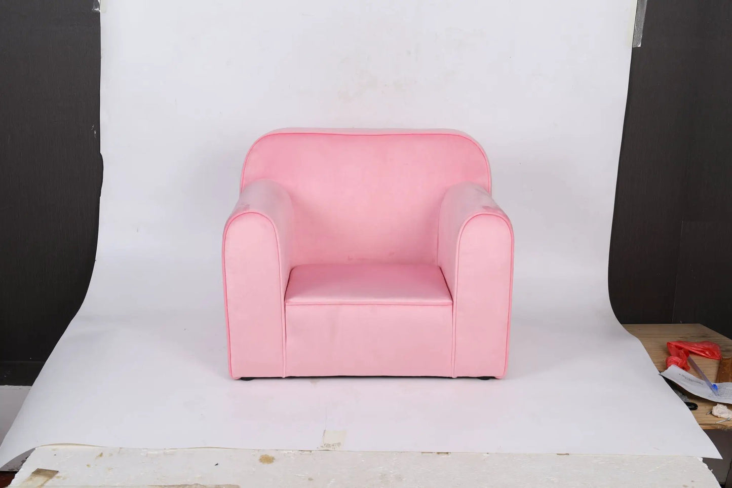 Durable Design Kids Club Sofa and Cozy Playtime