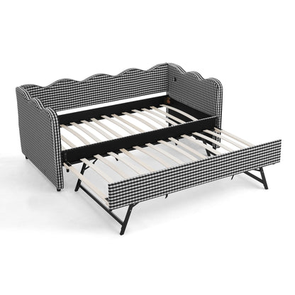 Gingham Wave Daybed And Usb Charging Port