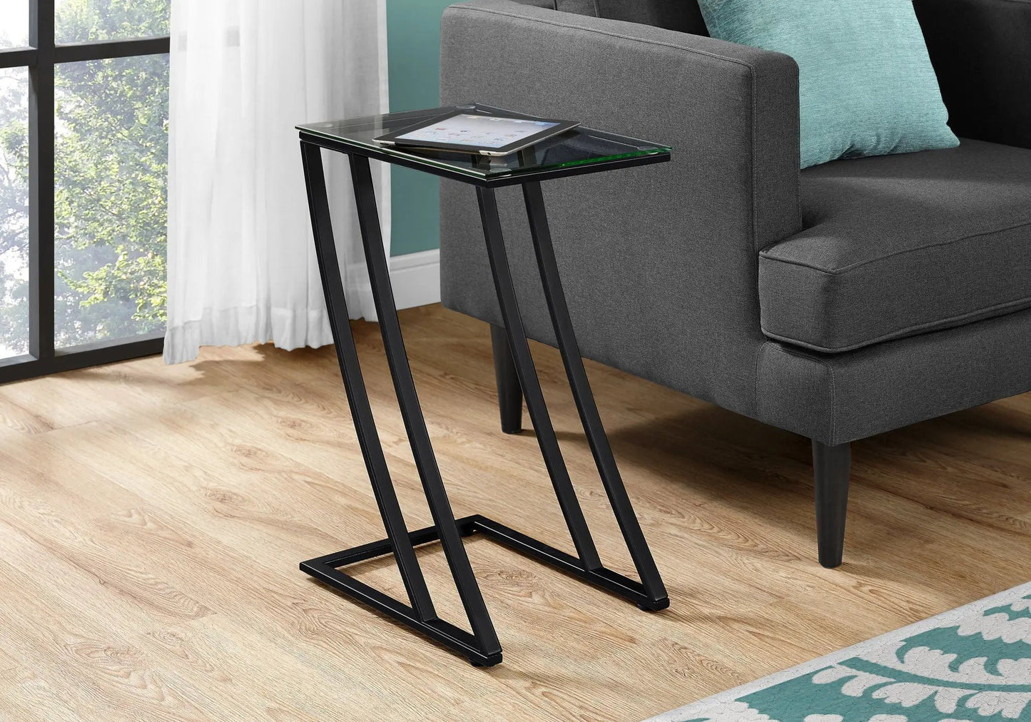 C Shaped Accent Table Sturdy Construction