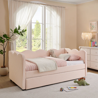 Gingham Wave Daybed And Usb Charging Port