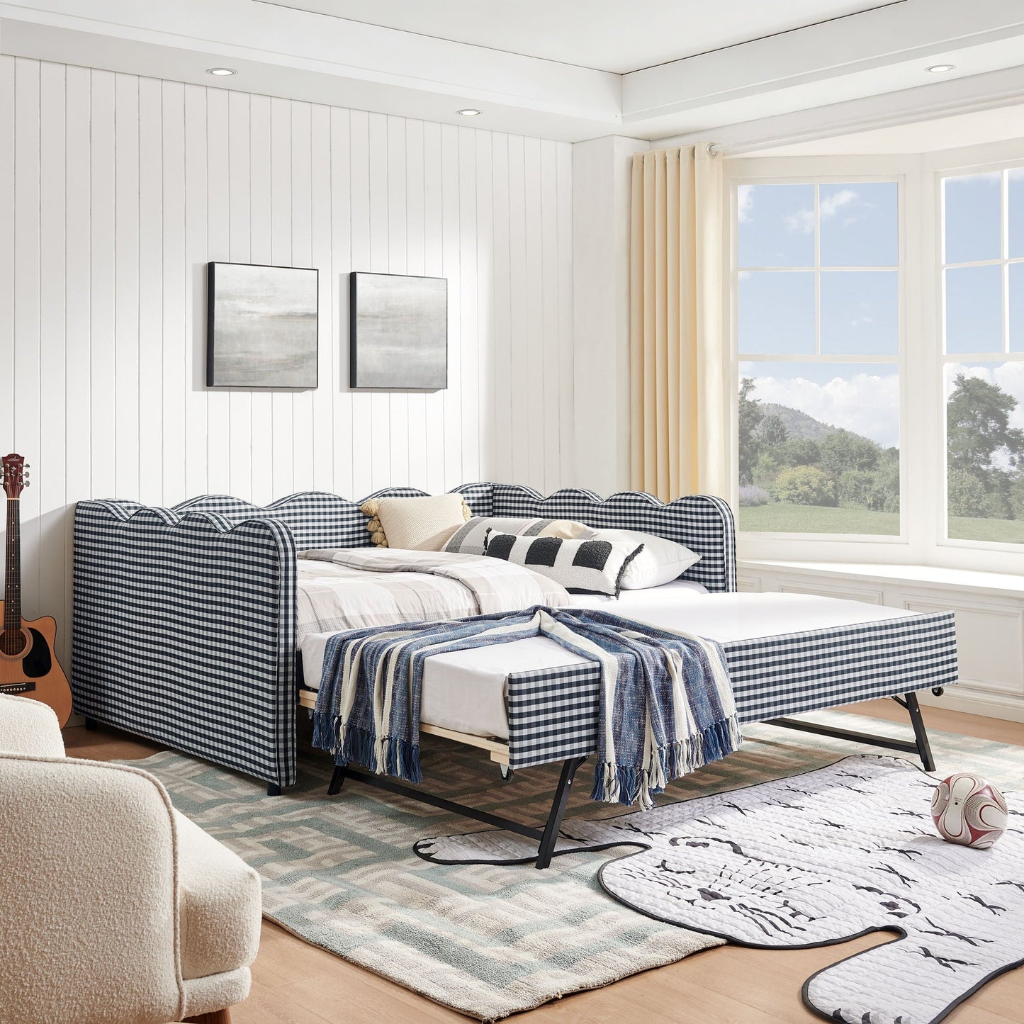 Gingham Daybed With Usb Port And The Wave Shape