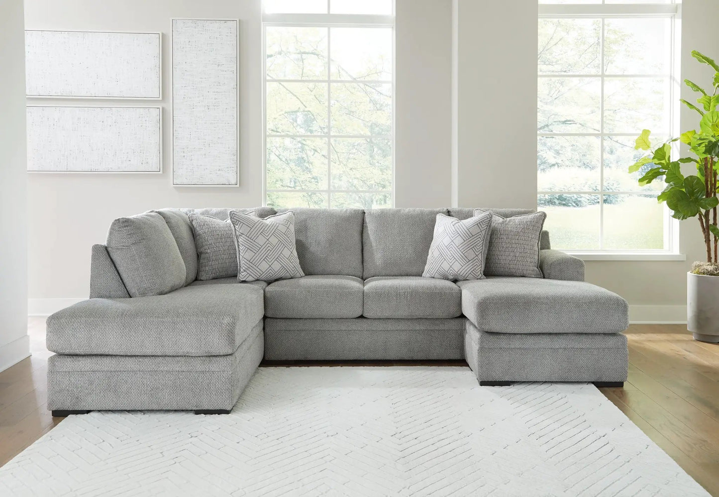 Casselbury Sectional Sofa for Cozy Family Nights