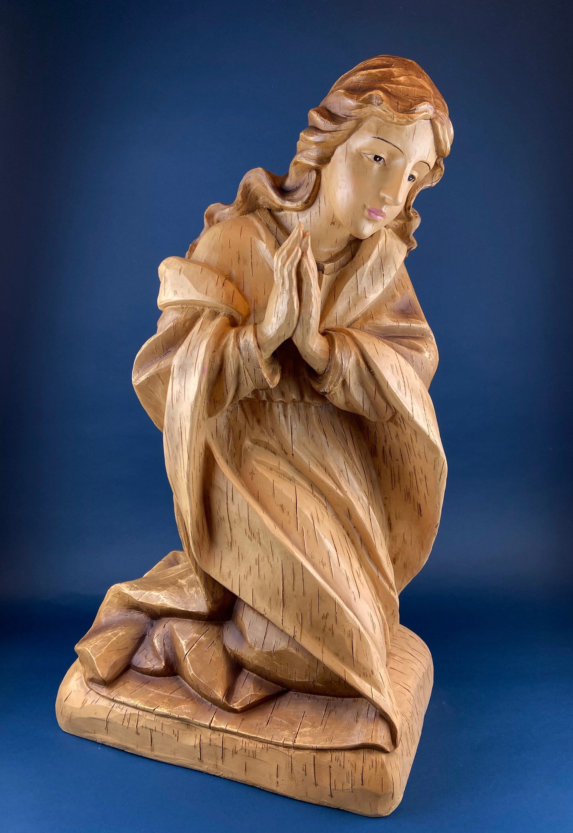30" Statue of Virgin Mary. Praying Madonna. Wood Like Texture & Color. Religious Figure. Nativity Scene. Place of Worship, Shrine Statue.. - Tampa Home & Garden Store
