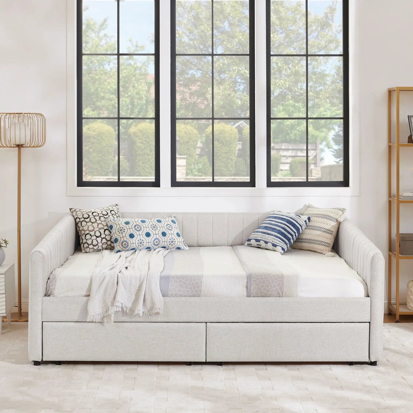 Upholstered Queen Daybed with 2 Drawers