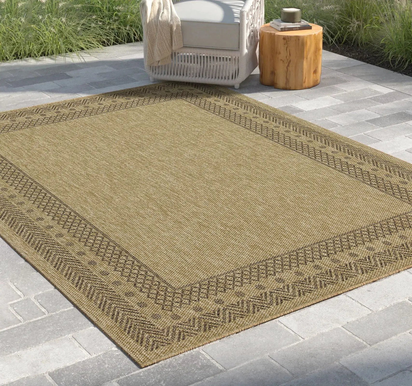 Earth Polypropylene Indoor Outdoor Rug Versatile