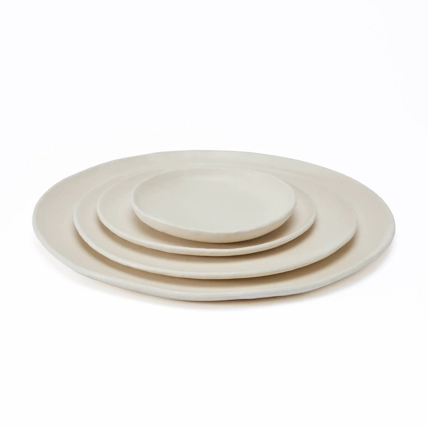 Kodo 4-piece place setting ivory ceramic dumæ dinnerware set on Tampa Home & Garden Store