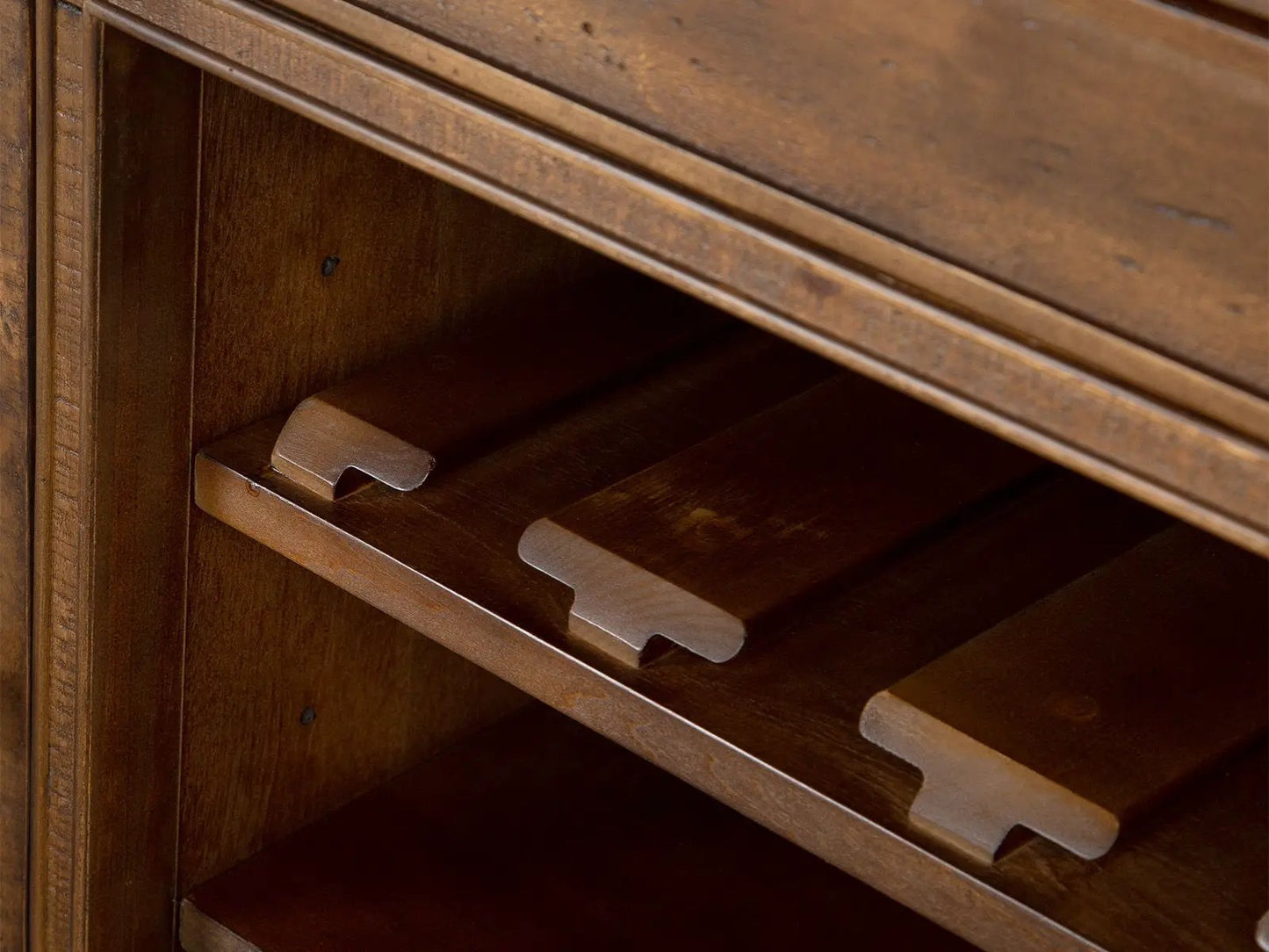 Bay Creek Buffet Hutch and Toasted Nutmeg Finish
