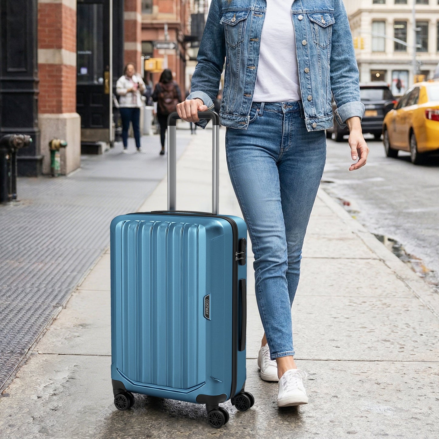 GemGear blue hardside luggage with telescoping handle and 4 spinner wheels on Tampa Home & Garden Store