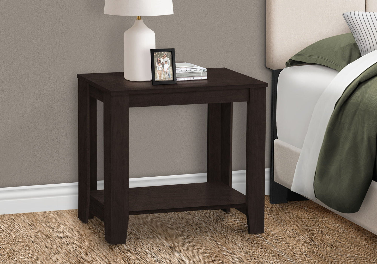 Accent Side Table in Transitional Style Design