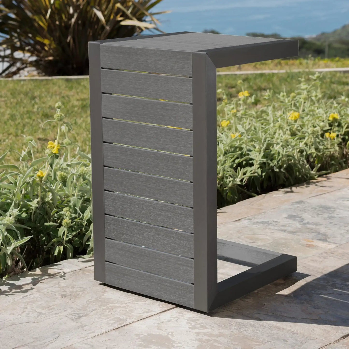 Outdoor Aluminum C Shaped Side Table for Patio