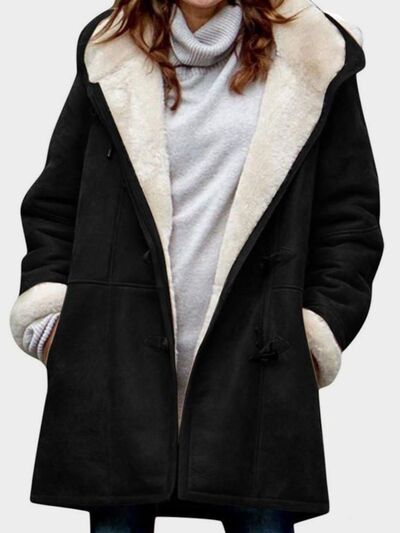 Full-size Stevvex pocketed hooded toggle jacket black with cream faux-shearling lining on Tampa Home & Garden Store