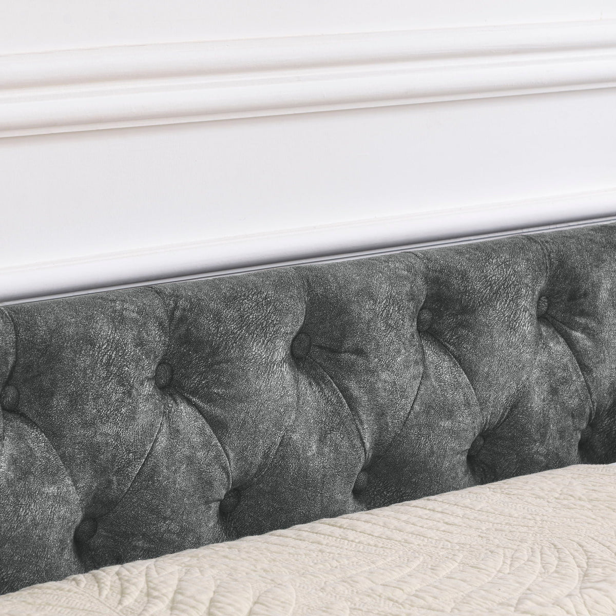 Upholstered Tufted Daybed with Storage Drawers