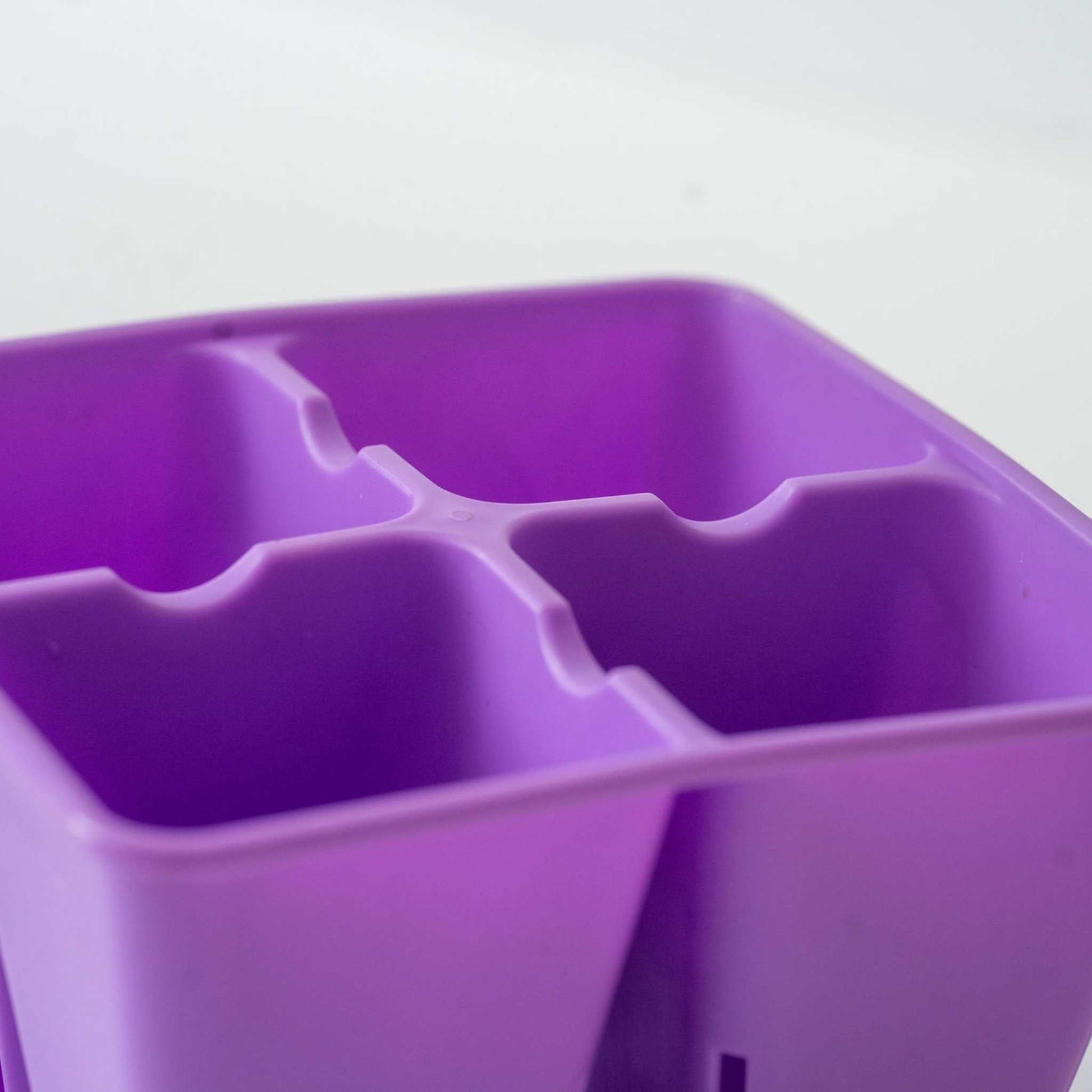 4 Cell Seed Tray Cell Plug Tray - Tampa Home & Garden Store