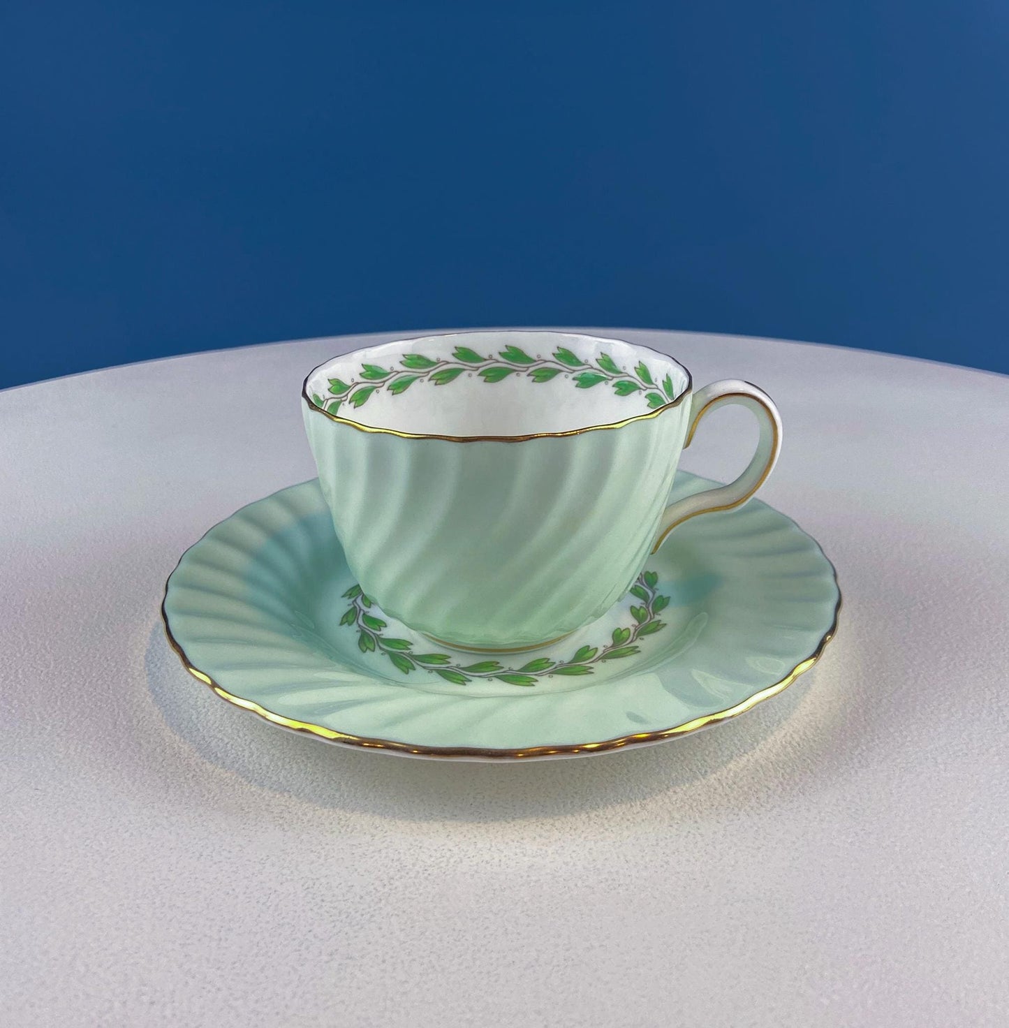 4 Minton Porcelain Cups and Saucers. Creamy Green & White Set with Delicate Leaf Garland Motif. Dining Room Table Decor. French Country. - Tampa Home & Garden Store