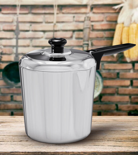 4 Quart Sauce Pan with Lid - Tampa Home & Garden Store