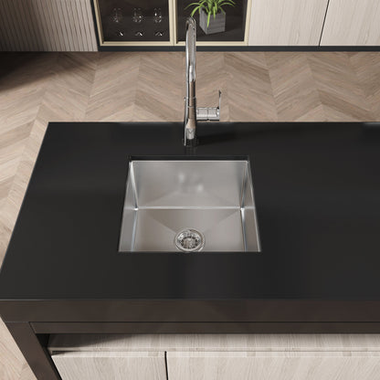 Single Bowl and Undermount Stainless Steel Sink