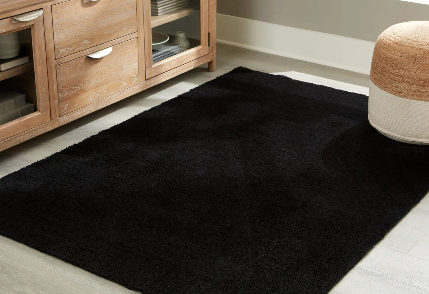 Anaben rug, washable black rug by Unique Piece Furniture on Tampa Home & Garden Store