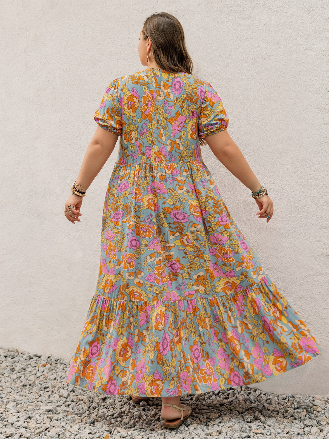 Stevvex Plus Size V-Neck Short Sleeve Maxi Dress in light blue floral print with pink blooms on Tampa Home & Garden Store