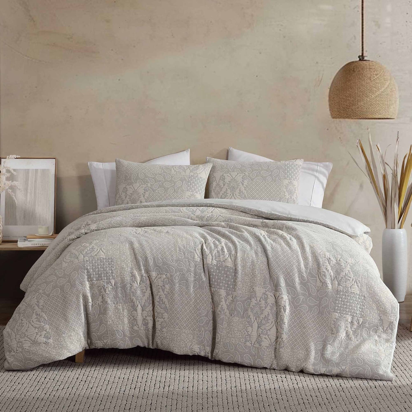 Paisley Ivory Cotton Matelassé Comforter Set