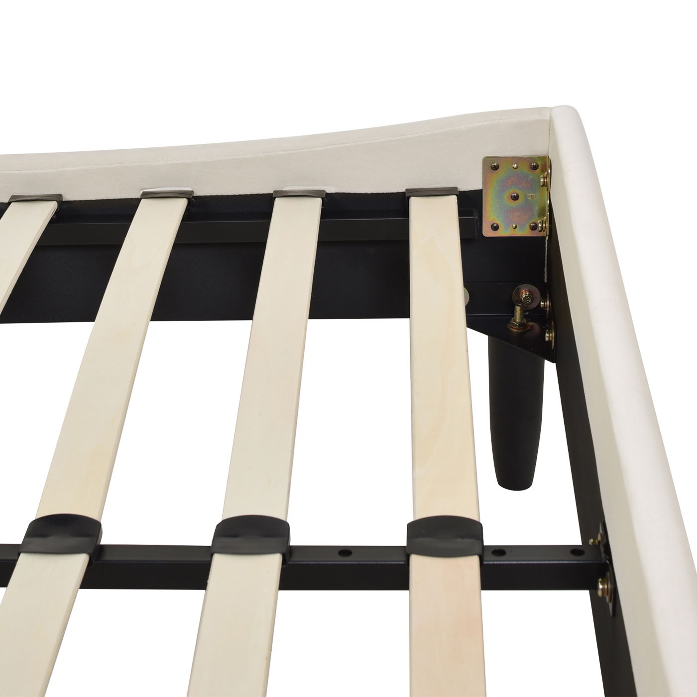 Aspen Vertical Tufted and Modern Platform Bed