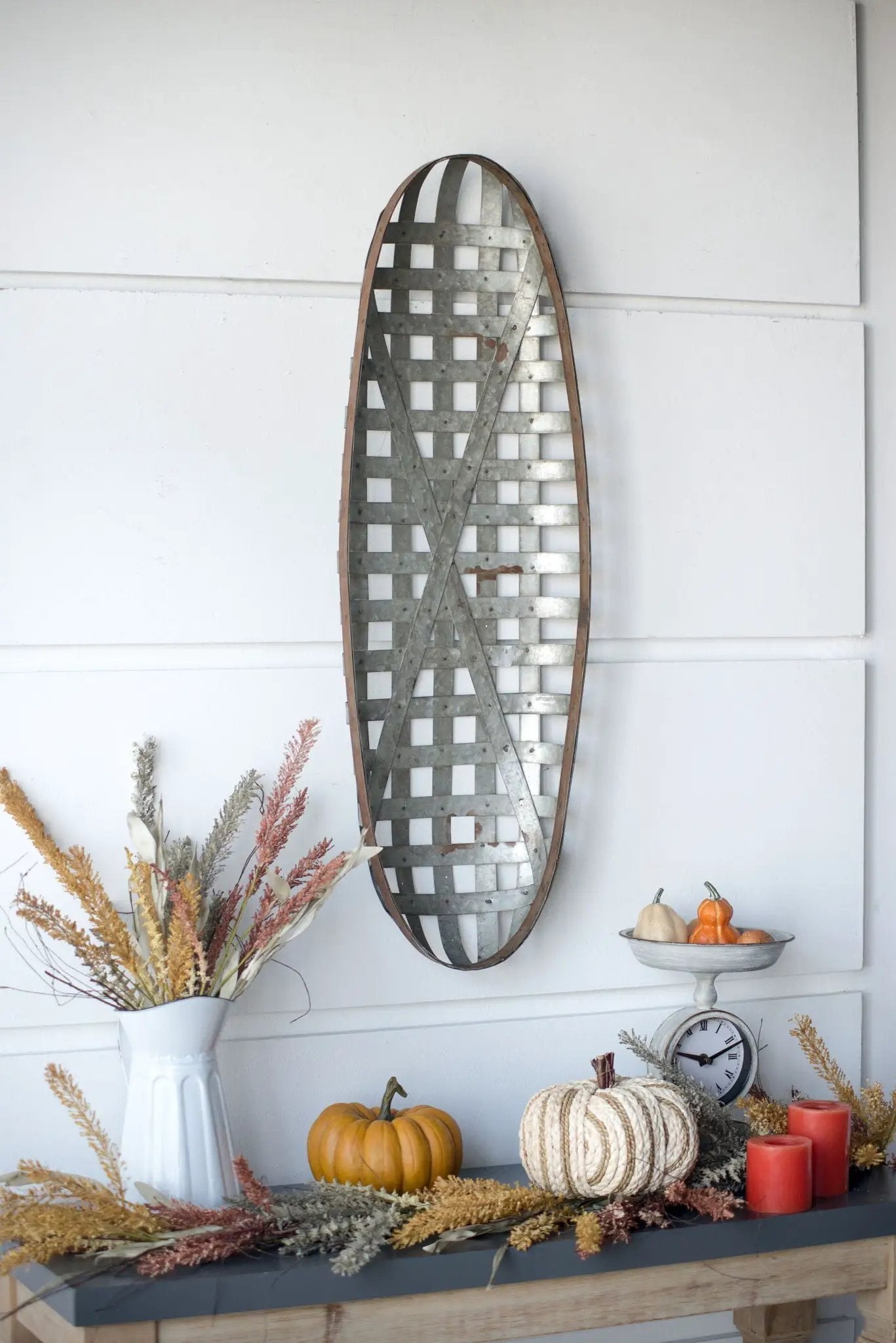 Metal Wall Art With Grid Pattern Silver Edition