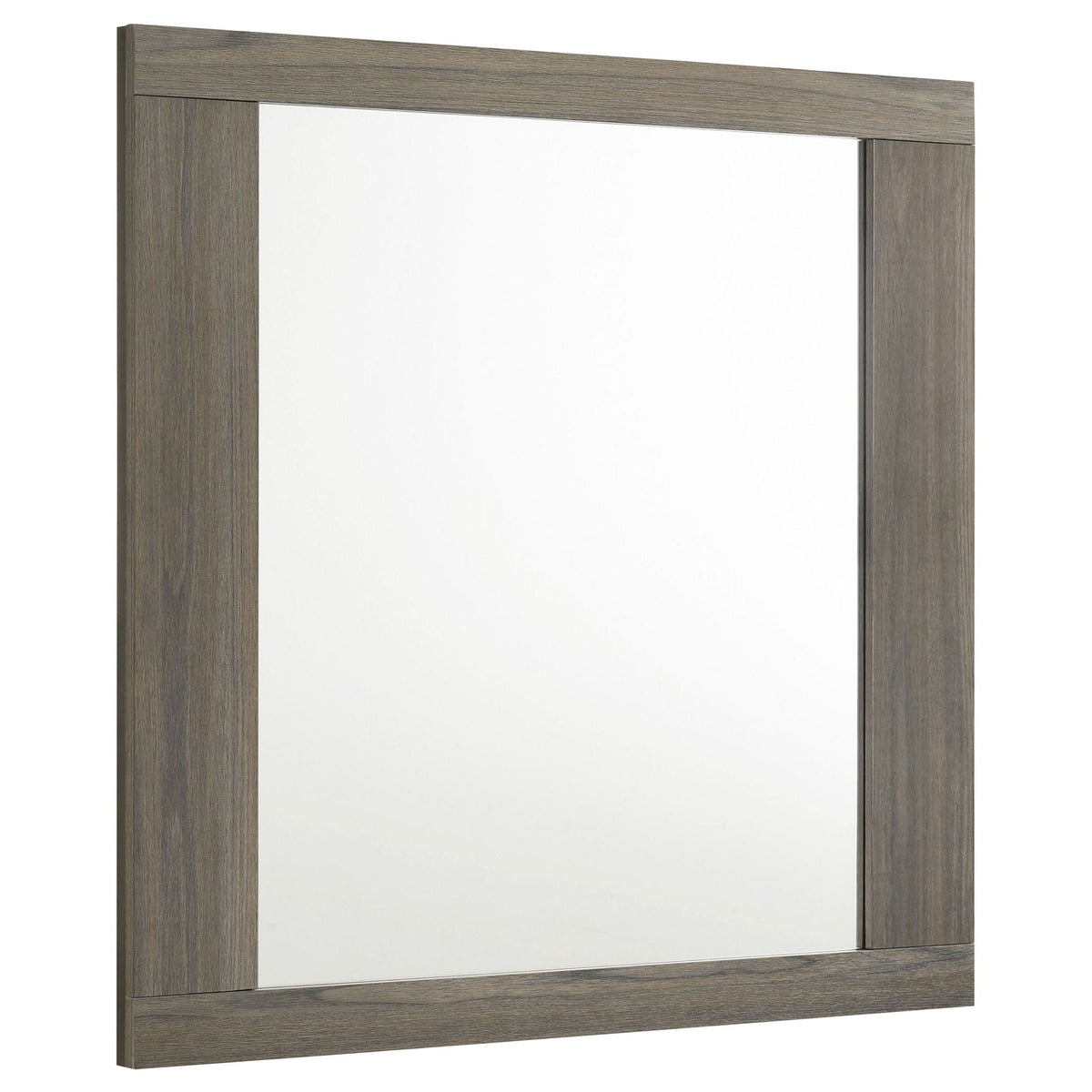 4 Piece Queen Bedroom Set with Storage and Mirror