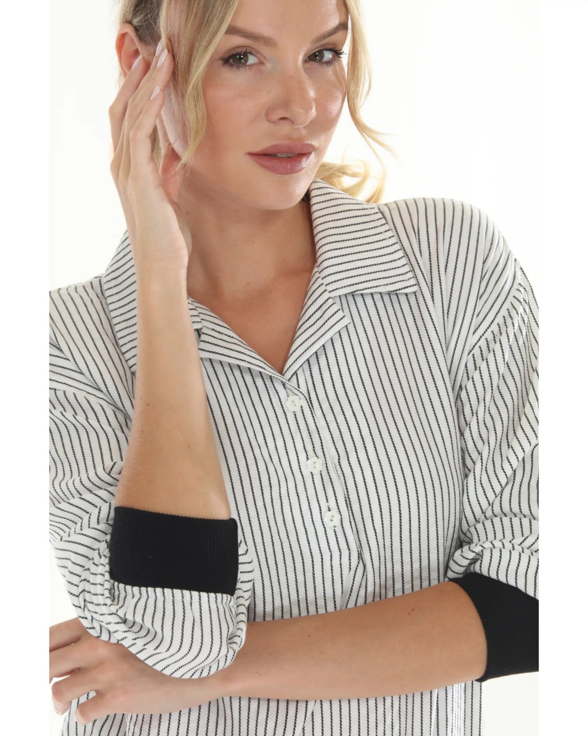 Sundae Womens Ivory And Black Pinstripe Blouse