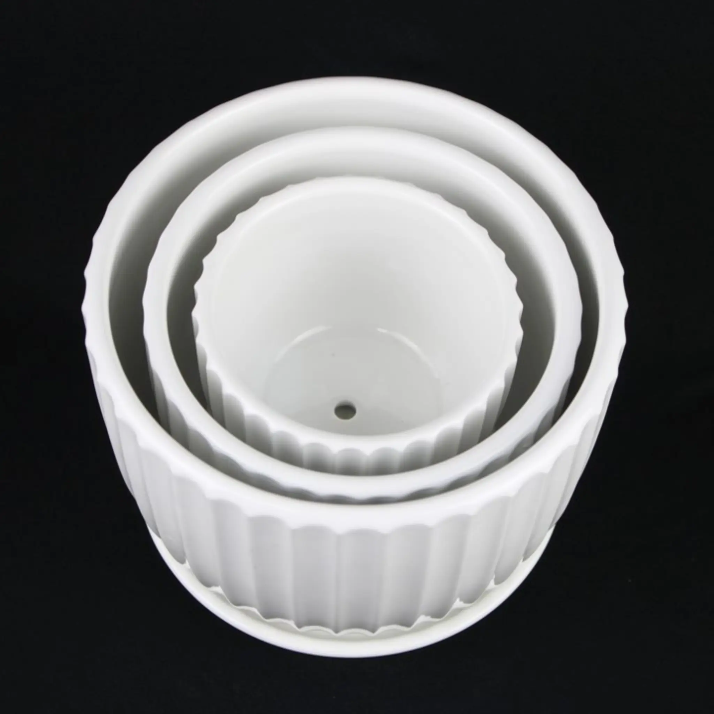 Florinia 3-piece white ceramic planter set with vertical fluted design and matching saucers on Tampa Home & Garden Store