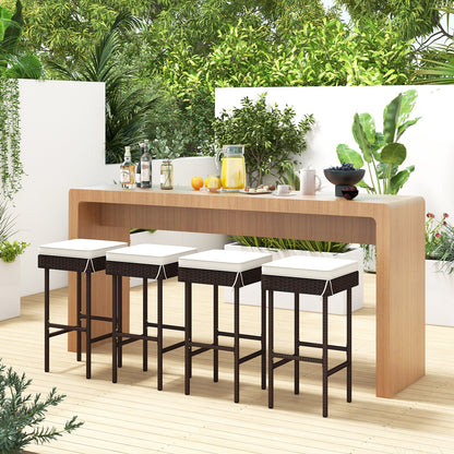 Juego de taburetes de bar de ratán para patio de 2 o 4, con reposapiés y cojines suaves para balcón/patio trasero - 4 piezas