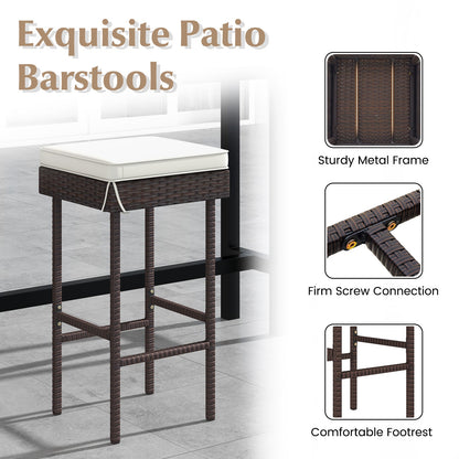 Juego de taburetes de bar de ratán para patio de 2 o 4, con reposapiés y cojines suaves para balcón/patio trasero - 4 piezas