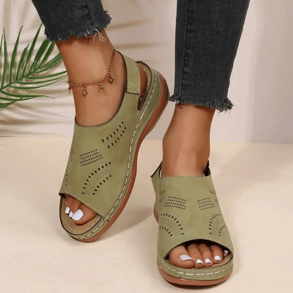 Hollow Back Buckle Fish Mouth Vintage Shoes