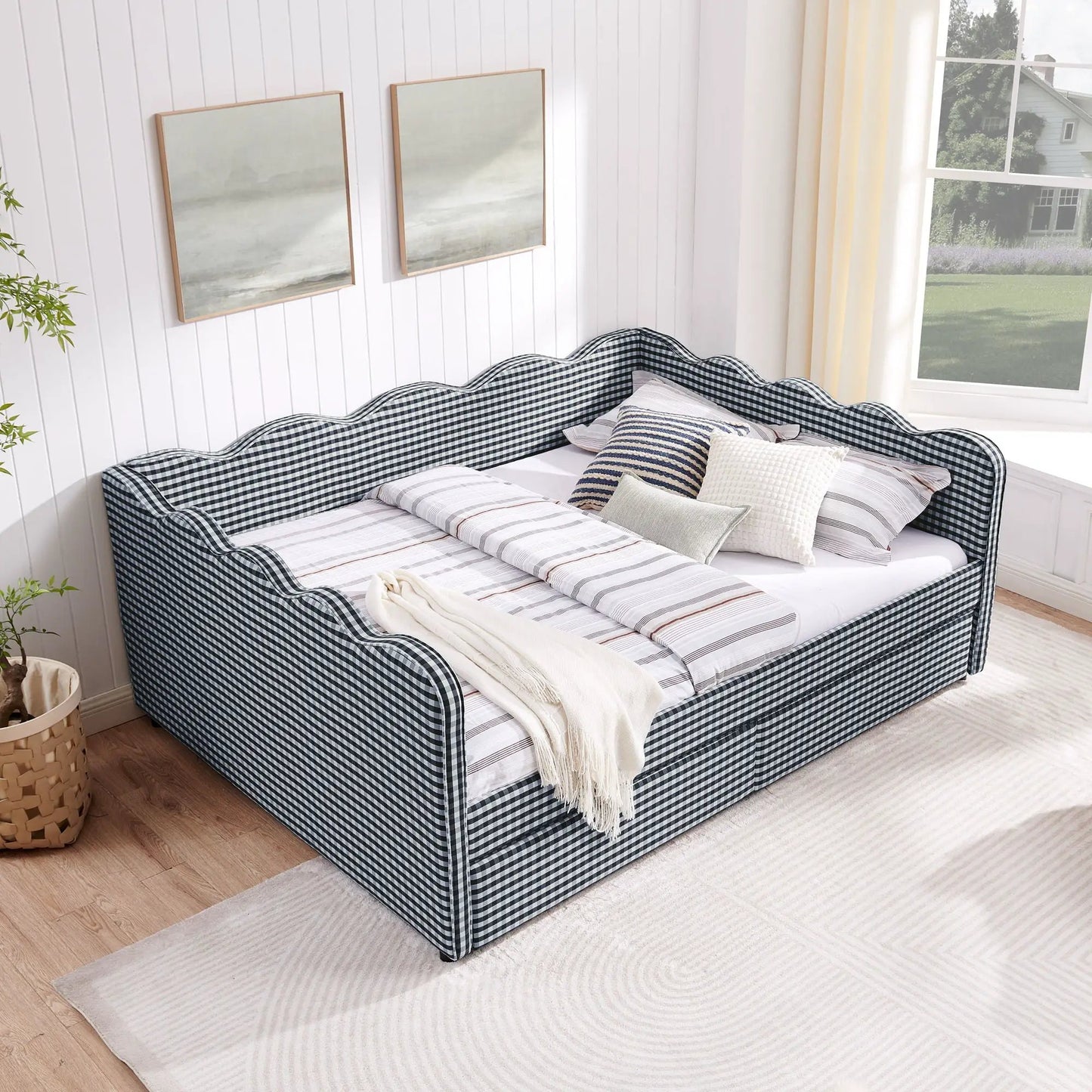 Gingham Daybed With USB Port and Wave Design