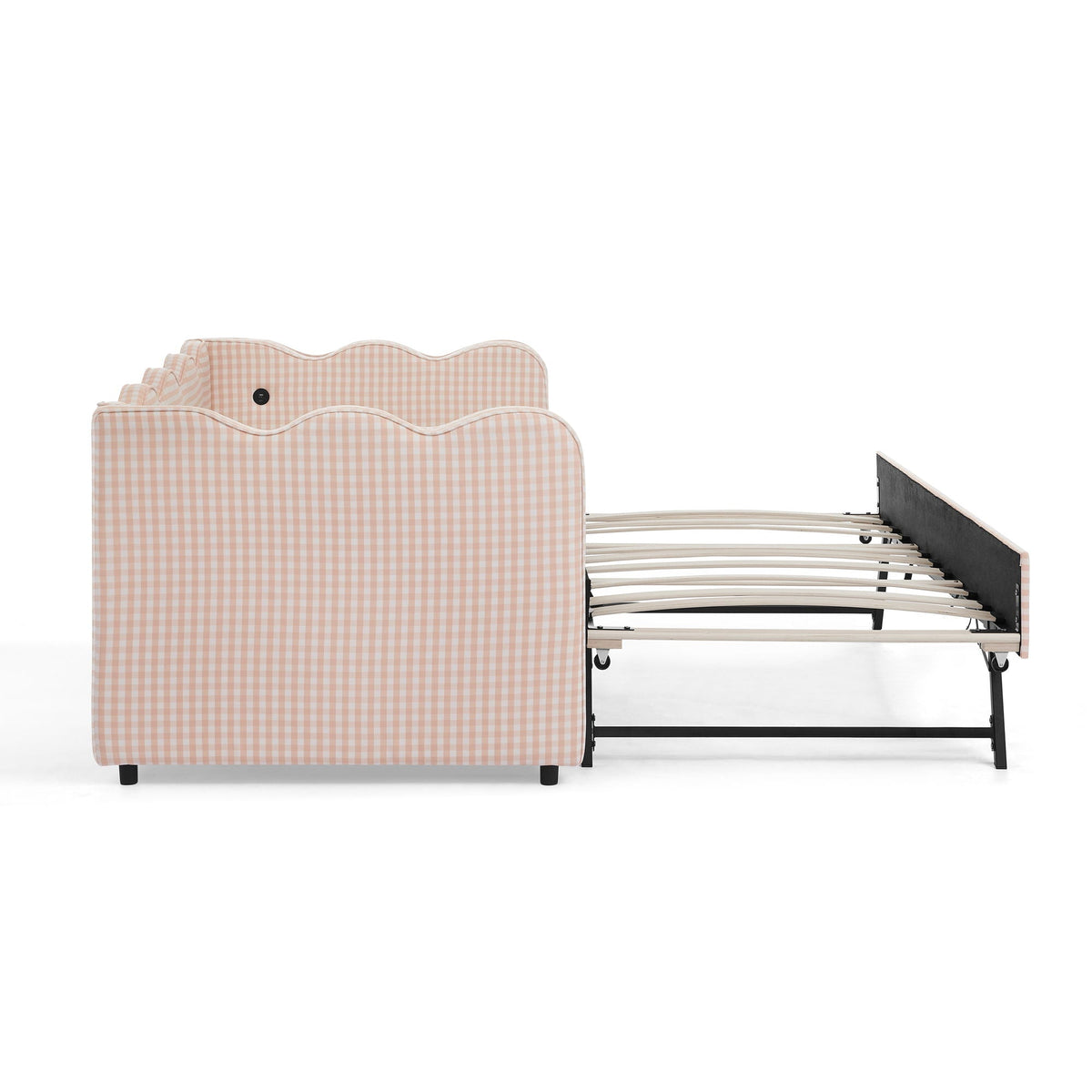 Gingham Wave Daybed And Usb Charging Port