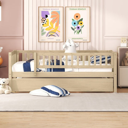 Multi Functional Wooden Daybed and Bedroom