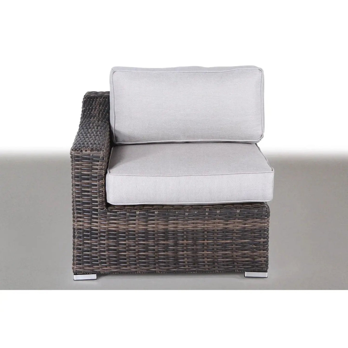 Outdoor Wicker Conversation Set With Cushions
