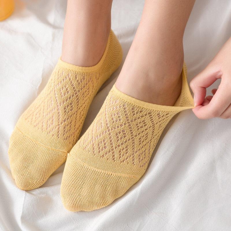 Stevvex women's silicone non-slip invisible socks in yellow mesh lace ankle no-show style on Tampa Home & Garden Store