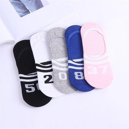 Stevvex 5-pair Harajuku animal ankle socks set in black white gray blue pink low-cut for women on Tampa Home & Garden Store
