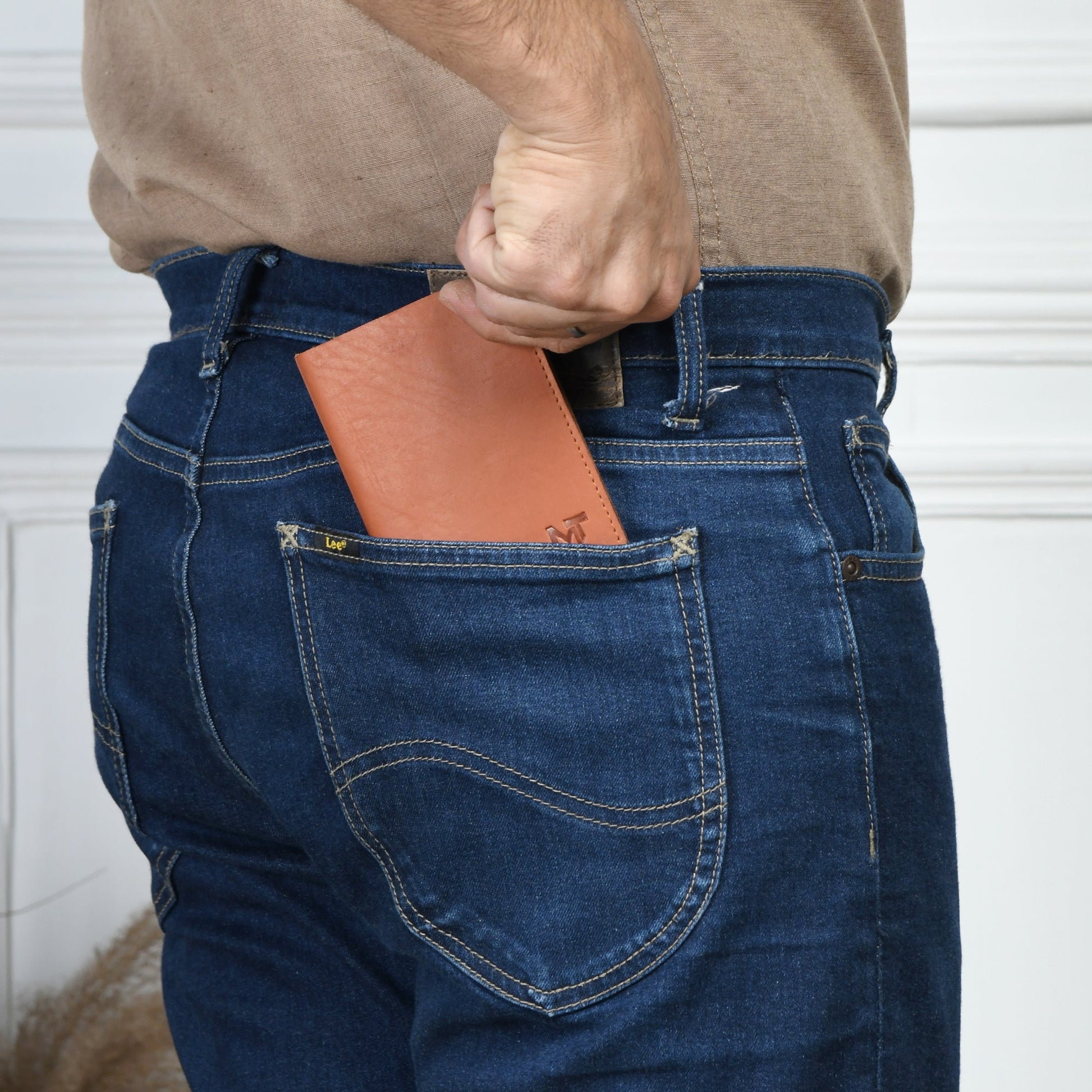 Solomon Slim Bi-fold Wallet - Tampa Home & Garden Store