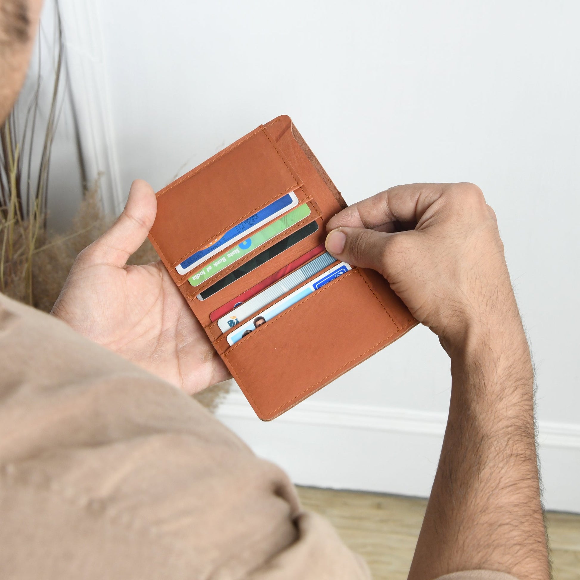 Solomon Slim Bi-fold Wallet - Tampa Home & Garden Store