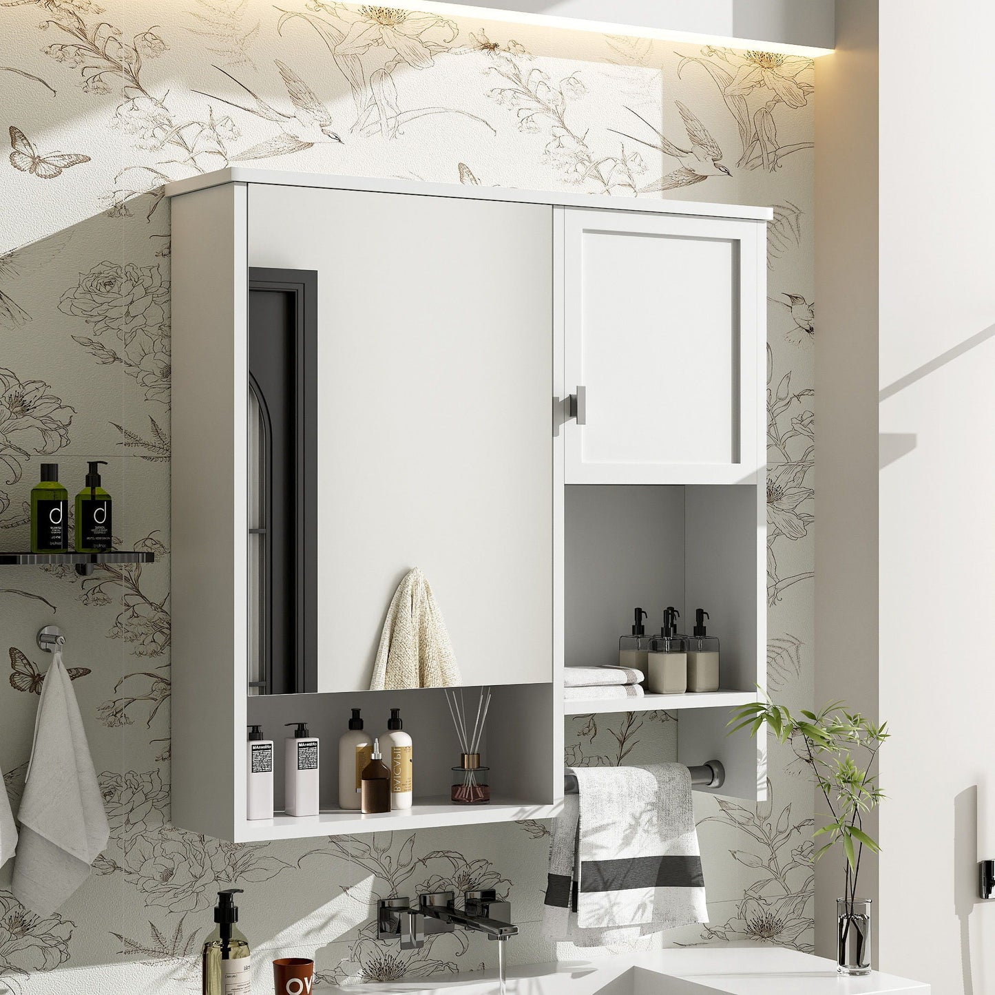 Modern Wall Mounted Bathroom Cabinet With Mirror