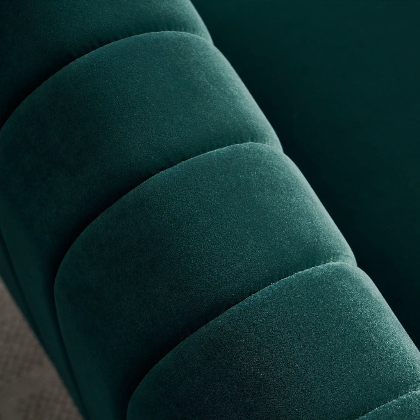 Contemporary Sofa for Living Room and Tufting