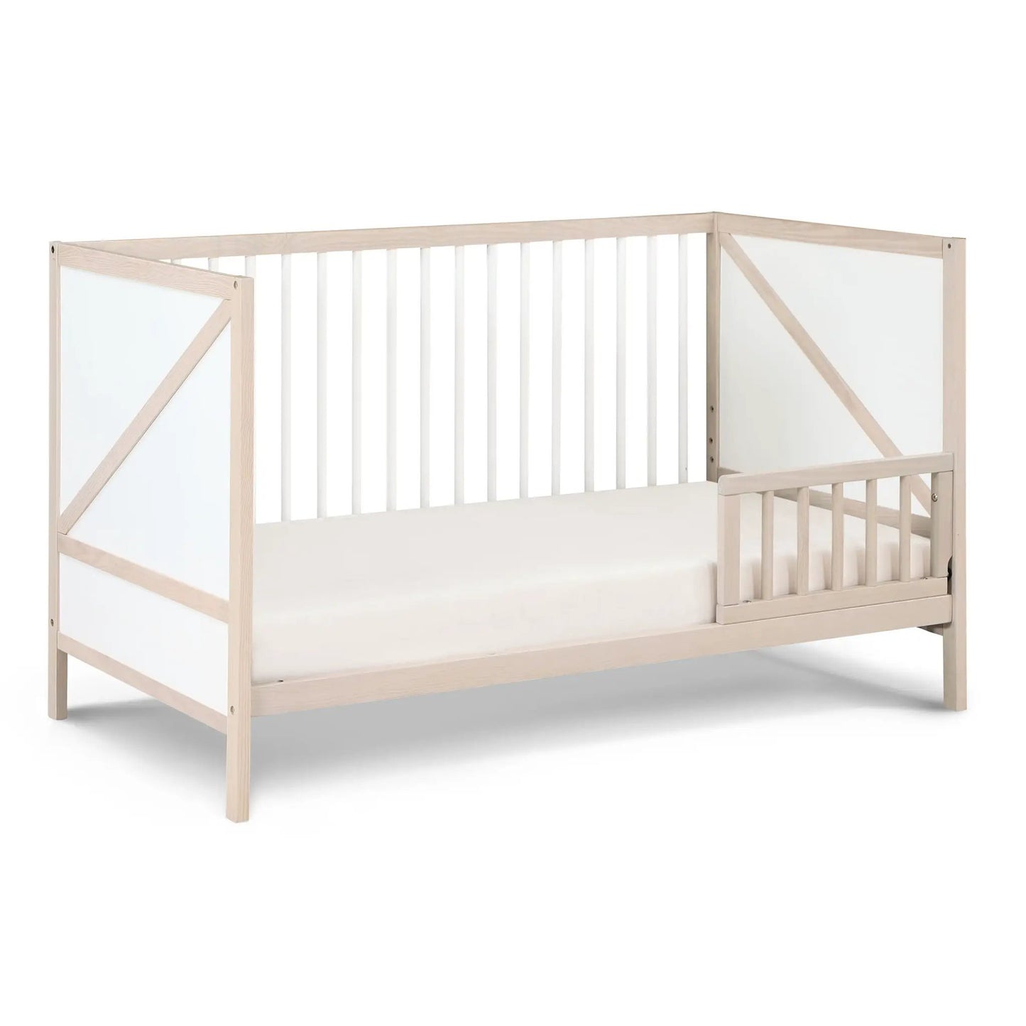 Pixie Zen 3 in 1 Crib Walnut with Z Design